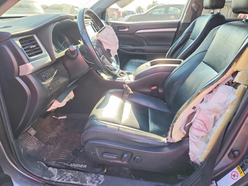 2019 Toyota Highlander მანქანა იყიდება აუქციონზე, vin: 5TDJZRFH5KS589137, აუქციონის ნომერი: 63015886