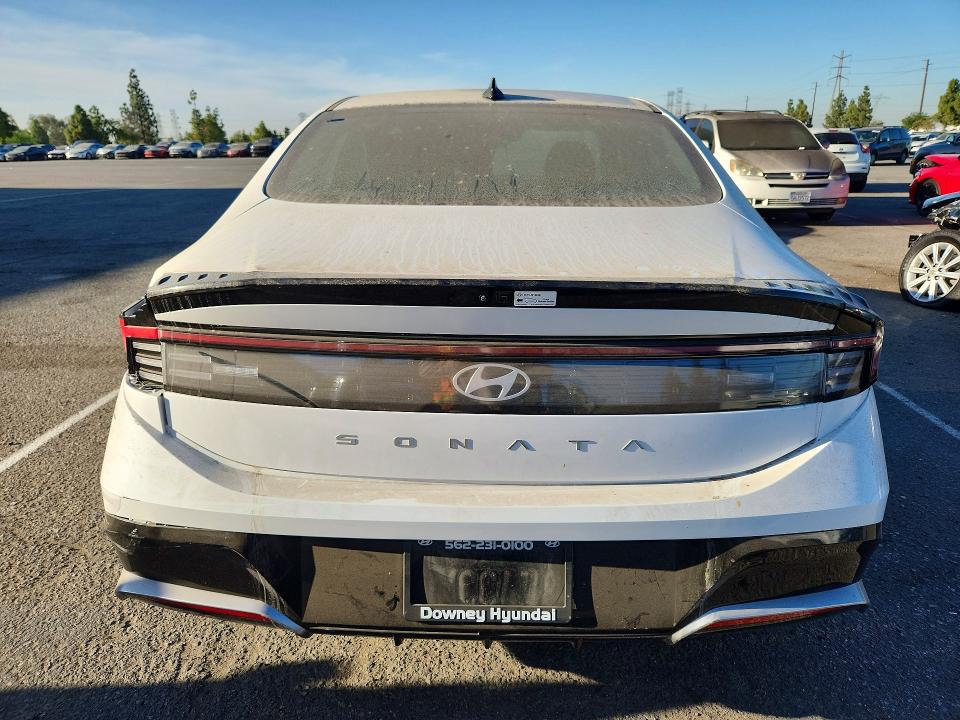 Auction sale of the 2025 Hyundai Sonata, vin: KMHL64JA2SA514242, lot number: 62458786