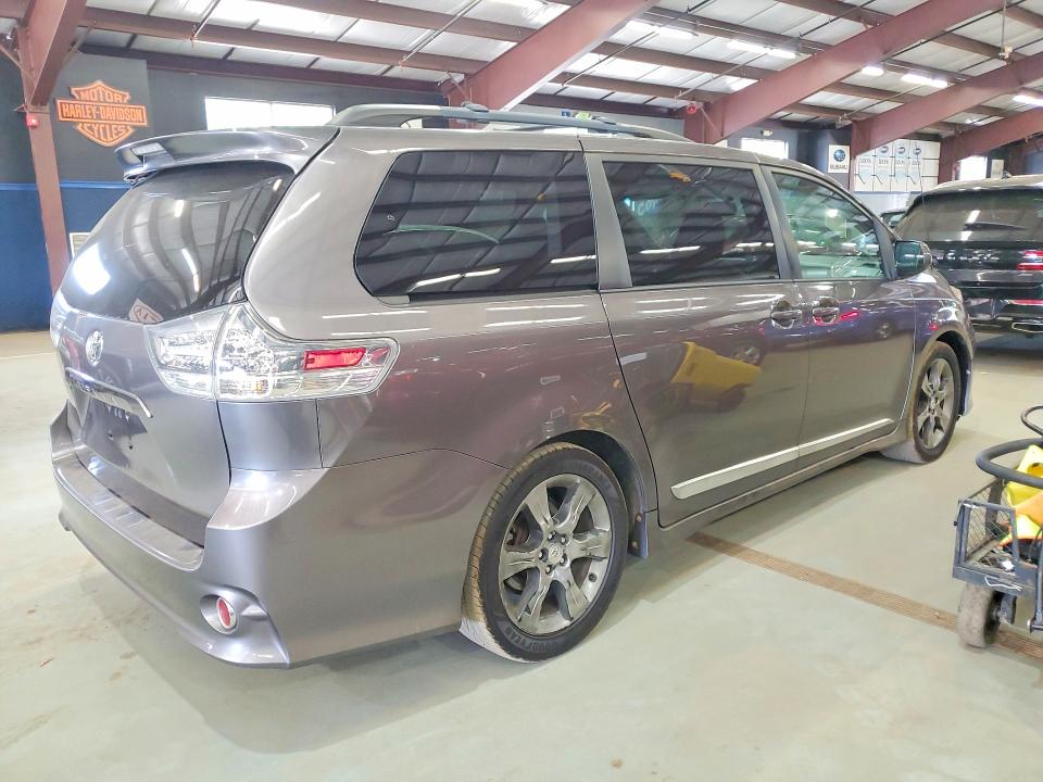 Продажа на аукционе авто 2012 Toyota Sienna, vin: 5TDXK3DC8CS230689, номер лота: 61948516