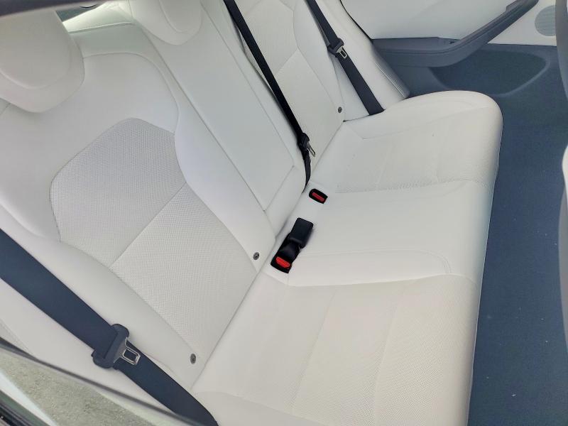 2025 Tesla Model 3 მანქანა იყიდება აუქციონზე, vin: 5YJ3E1EA9SF015607, აუქციონის ნომერი: 61178656