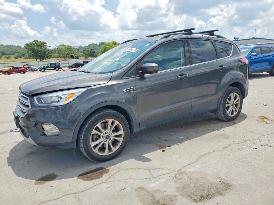 2018 Ford Escape მანქანა იყიდება აუქციონზე, vin: 1FMCU9HD0JUC87231, აუქციონის ნომერი: 59881276