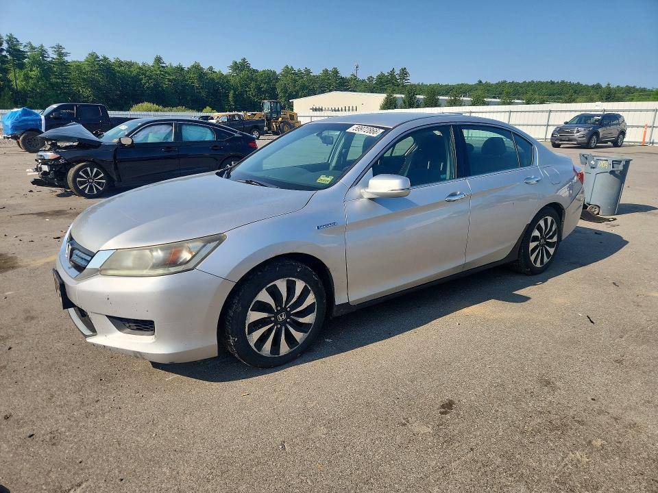 2015 Honda Accord მანქანა იყიდება აუქციონზე, vin: 1HGCR6F36FA002251, აუქციონის ნომერი: 59972866