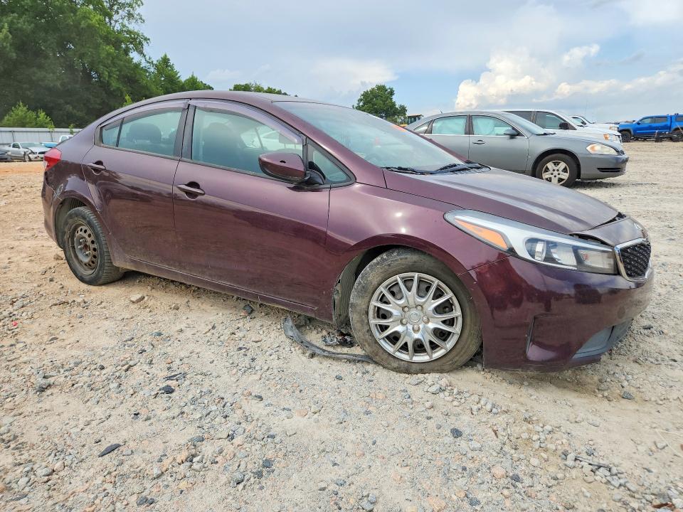 61724926 :رقم المزاد ، 3KPFK4A74HE148517 vin ، 2017 Kia Forte مزاد بيع