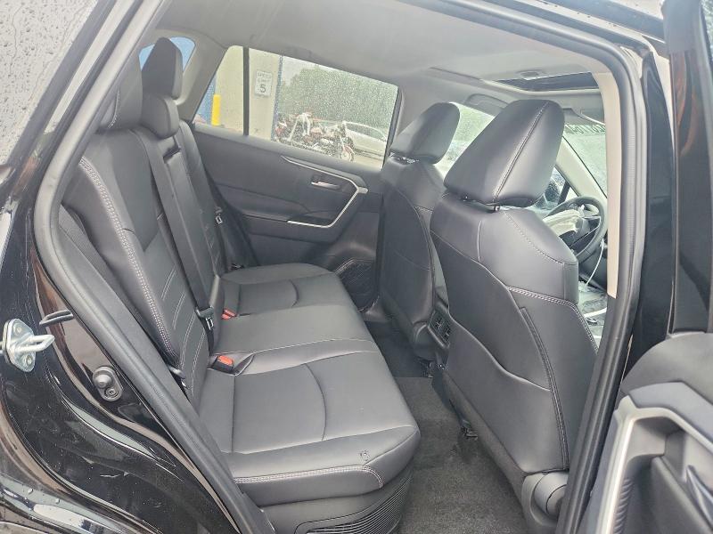 62877646 :رقم المزاد ، 2T3B6RFV3RW082040 vin ، 2024 Toyota Rav4 مزاد بيع