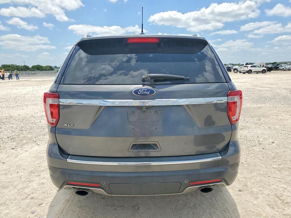 62957736 :رقم المزاد ، 1FM5K7D82JGA97621 vin ، 2018 Ford Explorer مزاد بيع