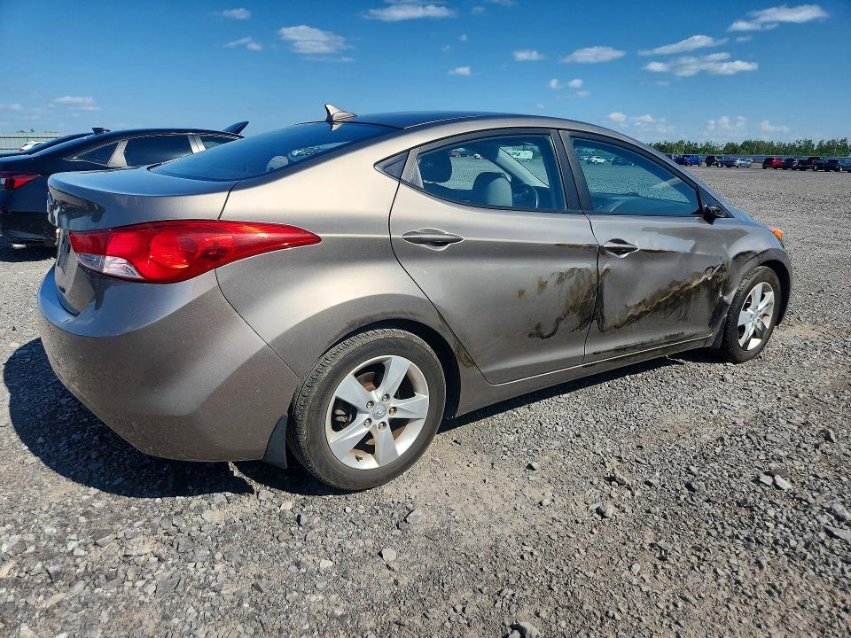 61413396 :رقم المزاد ، 5NPDH4AE6DH213233 vin ، 2013 Hyundai Elantra مزاد بيع