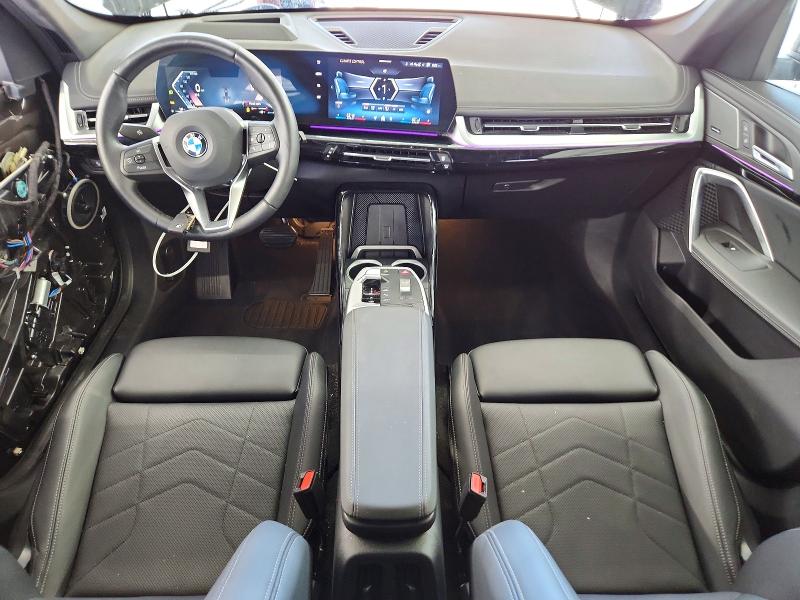 60828736 :رقم المزاد ، WBX73EF06T5602793 vin ، 2026 Bmw X1 مزاد بيع