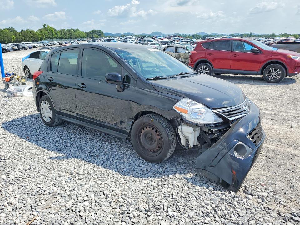 59600896 :رقم المزاد ، 3N1BC1CP0BL390735 vin ، 2011 Nissan Versa مزاد بيع