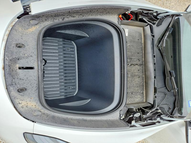 61437736 :رقم المزاد ، 7SAYGDED1SF320873 vin ، 2025 Tesla Model Y مزاد بيع