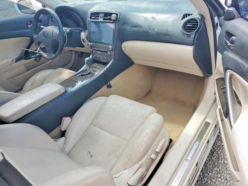 61860846 :رقم المزاد ، JTHFF2C26A2509385 vin ، 2010 Lexus Is 250c مزاد بيع