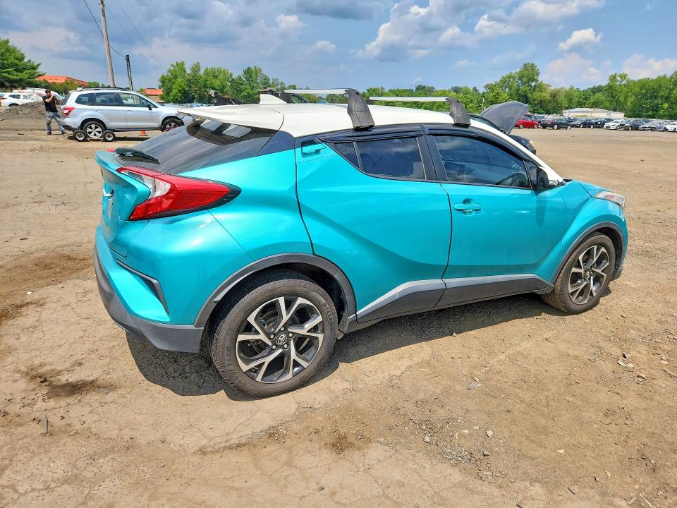 62451916 :رقم المزاد ، JTNKHMBX7J1010700 vin ، 2018 Toyota C-hr مزاد بيع