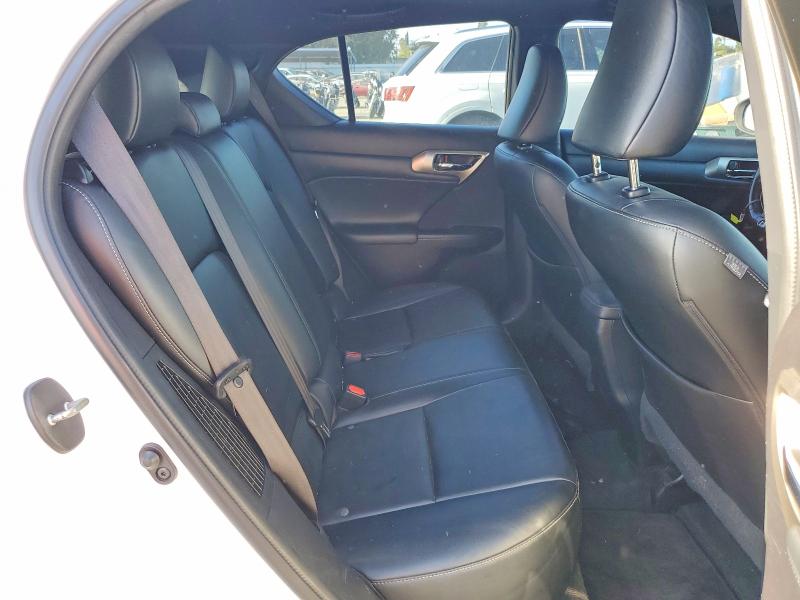 63429996 :رقم المزاد ، JTHKD5BH9H2287625 vin ، 2017 Lexus Ct مزاد بيع