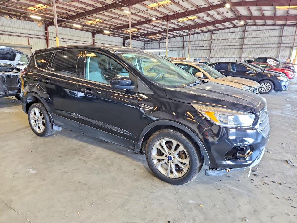 Продаж на аукціоні авто 2017 Ford Escape, vin: 1FMCU0GD3HUE64894, номер лоту: 62284416