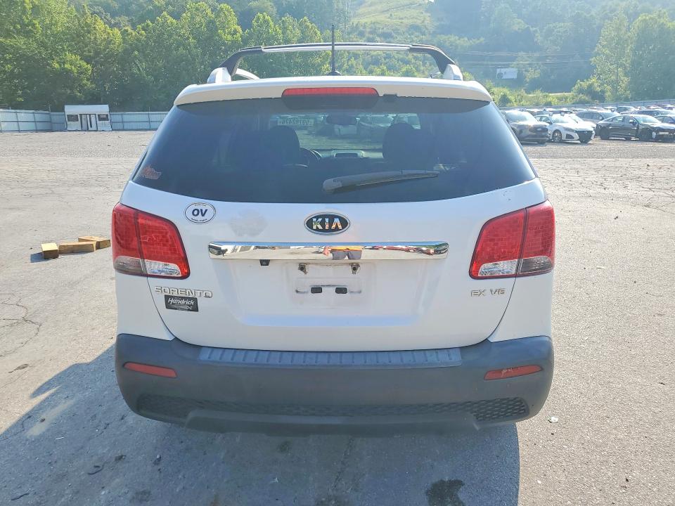59782476 :رقم المزاد ، 5XYKU4A21DG320397 vin ، 2013 Kia Sorento مزاد بيع