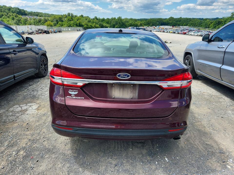2017 Ford Fusion მანქანა იყიდება აუქციონზე, vin: 3FA6P0G75HR138420, აუქციონის ნომერი: 62939546
