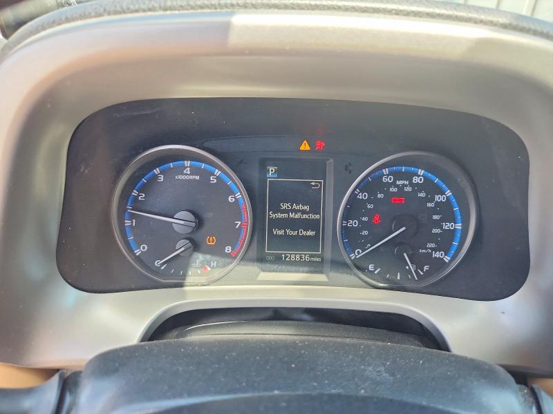 Продажа на аукционе авто 2017 Toyota Rav4, vin: 2T3WFREV7HW400663, номер лота: 61781006