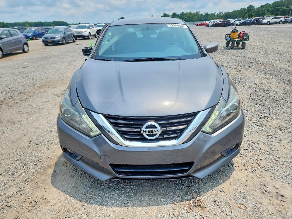 Продажа на аукционе авто 2017 Nissan Altima, vin: 1N4AL3APXHC158497, номер лота: 62749856