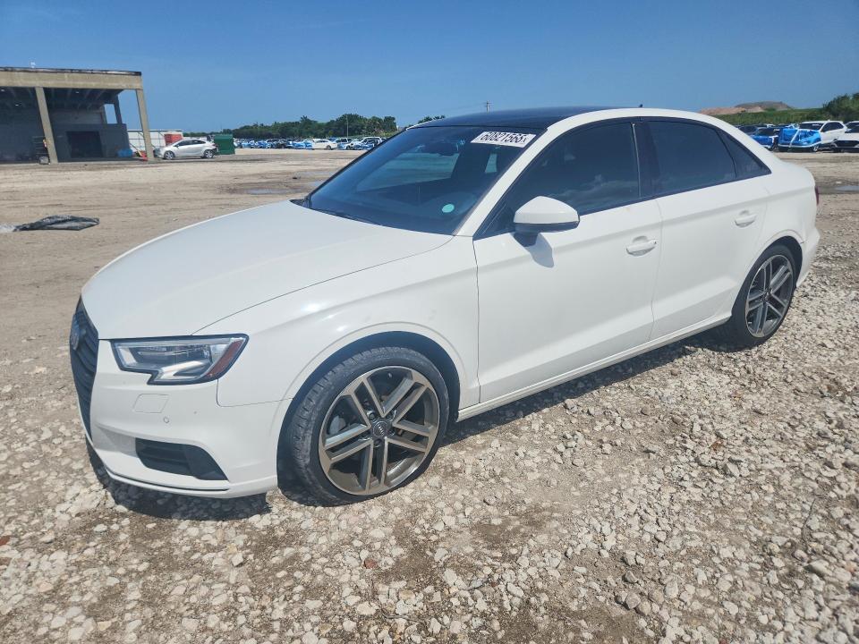 Продаж на аукціоні авто 2020 Audi A3, vin: WAUAUGFF6LA049518, номер лоту: 60821566