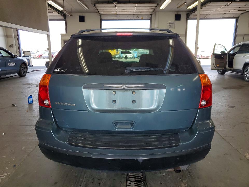 2005 Chrysler Pacifica მანქანა იყიდება აუქციონზე, vin: 2C8GM48L55R310956, აუქციონის ნომერი: 61645996