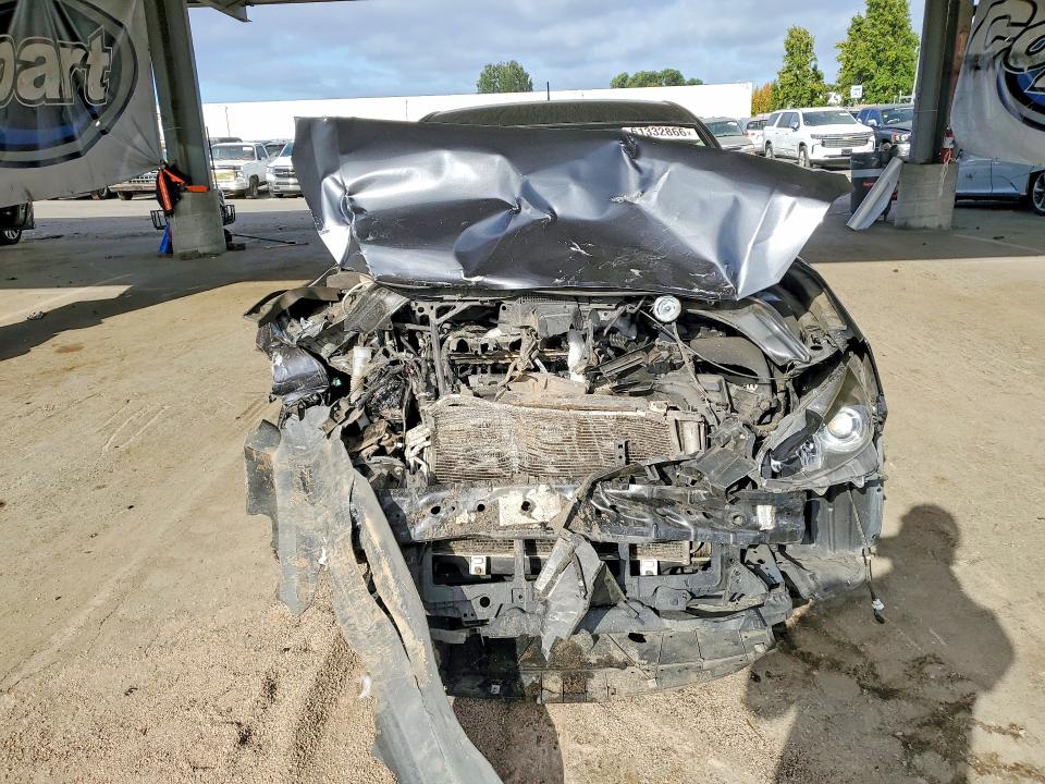 2014 Mazda 3 მანქანა იყიდება აუქციონზე, vin: JM1BM1K78E1164420, აუქციონის ნომერი: 61332866