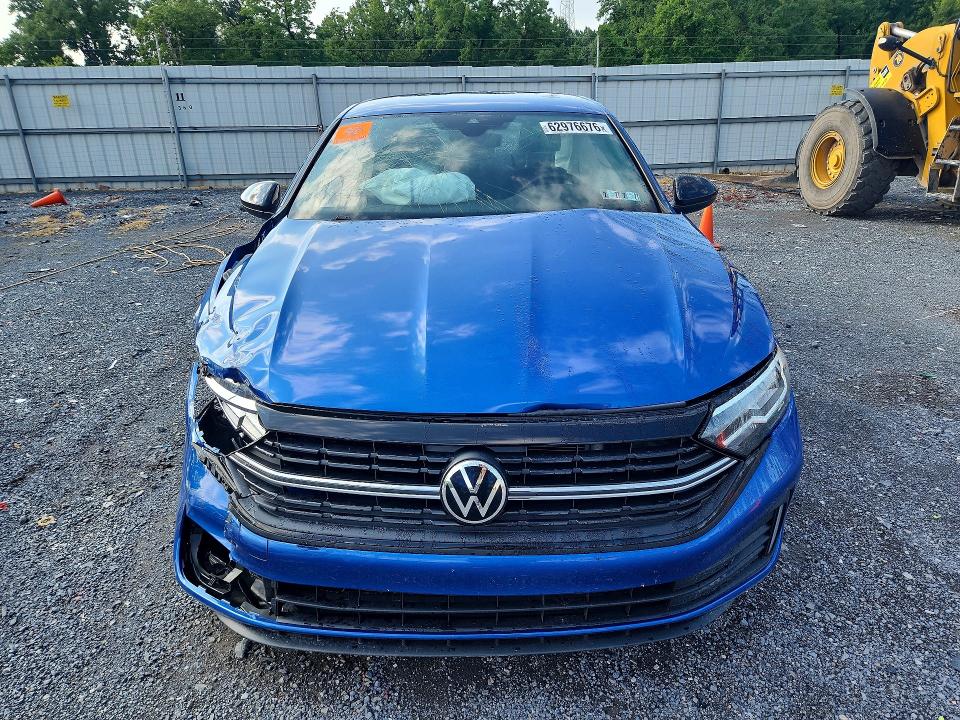 2023 Volkswagen Jetta მანქანა იყიდება აუქციონზე, vin: 3VWBM7BU8PM059033, აუქციონის ნომერი: 62976676