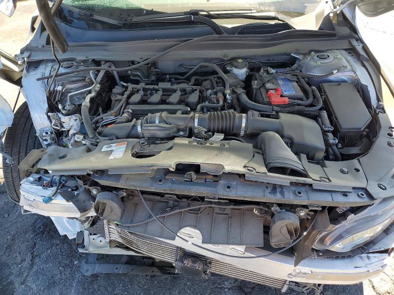 63516716 :رقم المزاد ، 1HGCV1F18MA044253 vin ، 2021 Honda Accord مزاد بيع