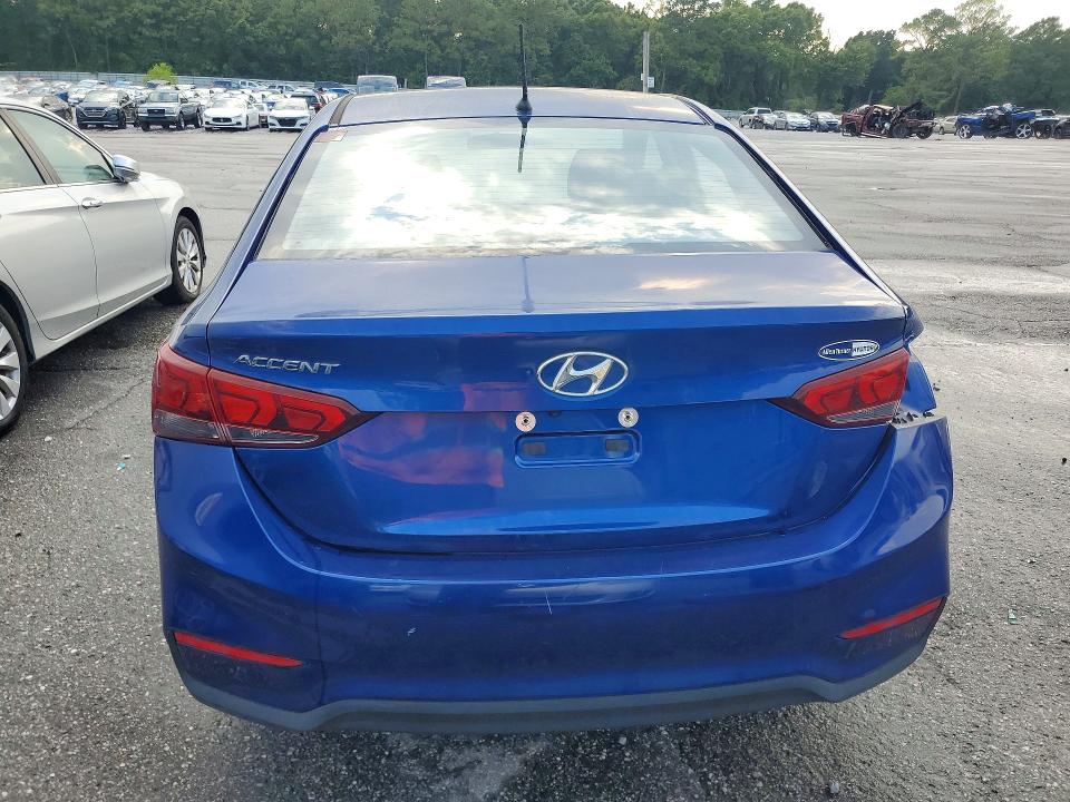 Продаж на аукціоні авто 2018 Hyundai Accent, vin: 3KPC24A32JE025546, номер лоту: 61923226