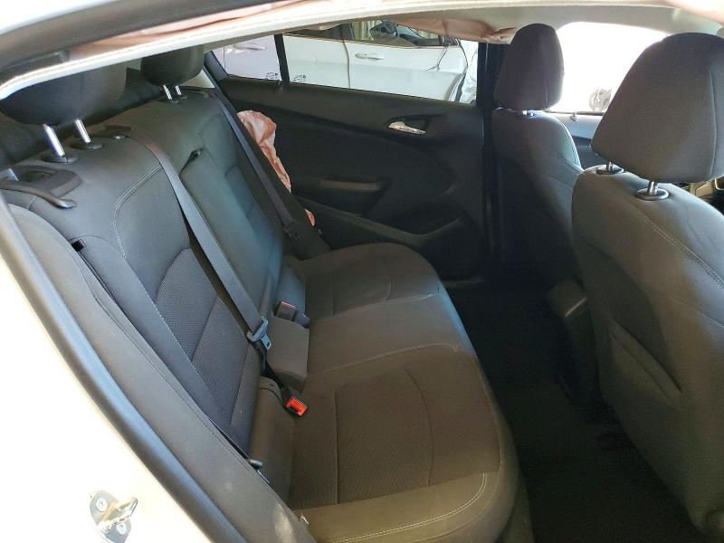 60121726 :رقم المزاد ، 1G1BE5SMXG7238181 vin ، 2016 Chevrolet Cruze مزاد بيع