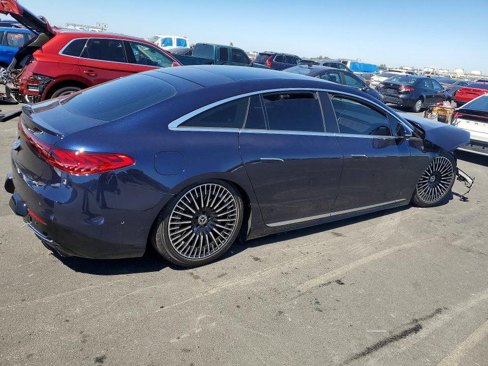 60213296 :رقم المزاد ، W1KCG2DB2NA008477 vin ، 2022 Mercedes-benz Eqs Sedan مزاد بيع