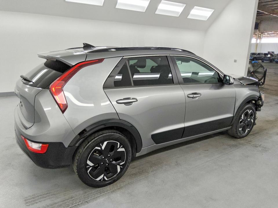Продаж на аукціоні авто 2023 Kia Niro, vin: KNDCR3L16P5028682, номер лоту: 61205106