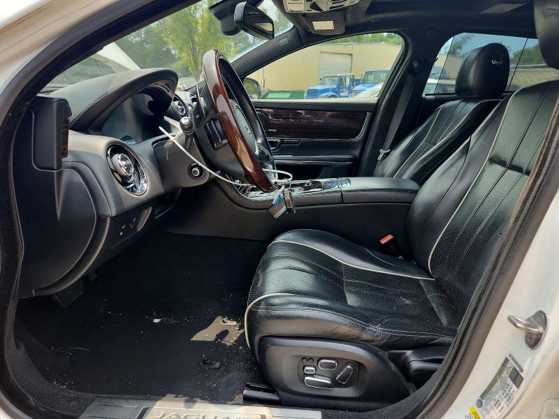 61144416 :رقم المزاد ، SAJWJ2GD8F8V88561 vin ، 2015 Jaguar Xjl مزاد بيع