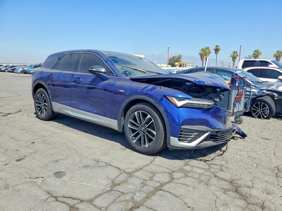 60892646 :رقم المزاد ، 4W5KHMRK3RZ505801 vin ، 2024 Acura Zdx مزاد بيع