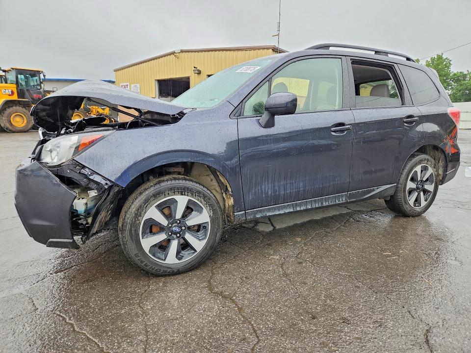 62108776 :رقم المزاد ، JF2SJAGC0HH495987 vin ، 2017 Subaru Forester مزاد بيع