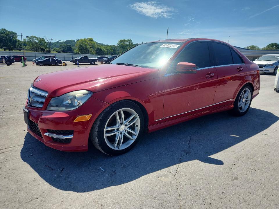 Продаж на аукціоні авто 2013 Mercedes-benz C, vin: WDDGF4HB2DR266427, номер лоту: 63479236