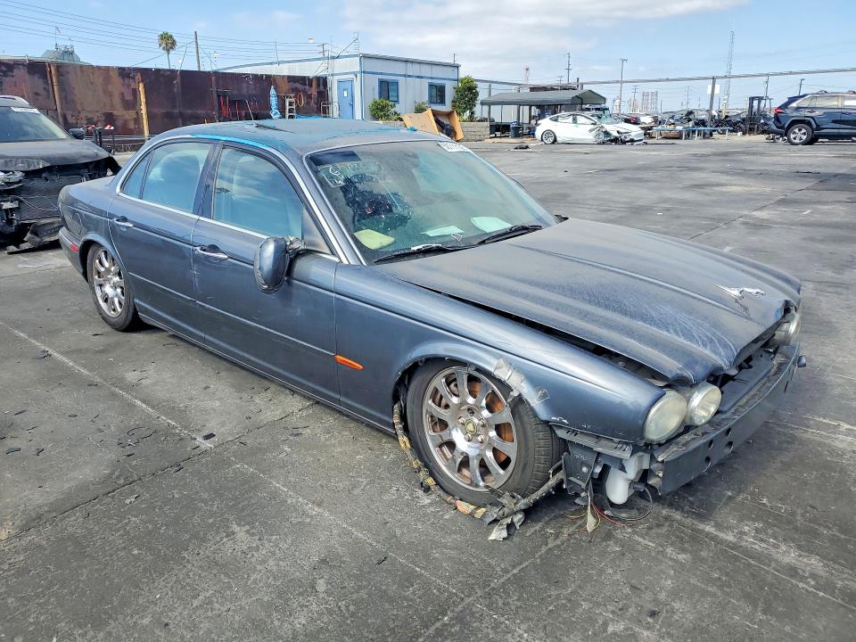 Продажа на аукционе авто 2004 Jaguar Xj8, vin: SAJWA71C94SG31353, номер лота: 58711136