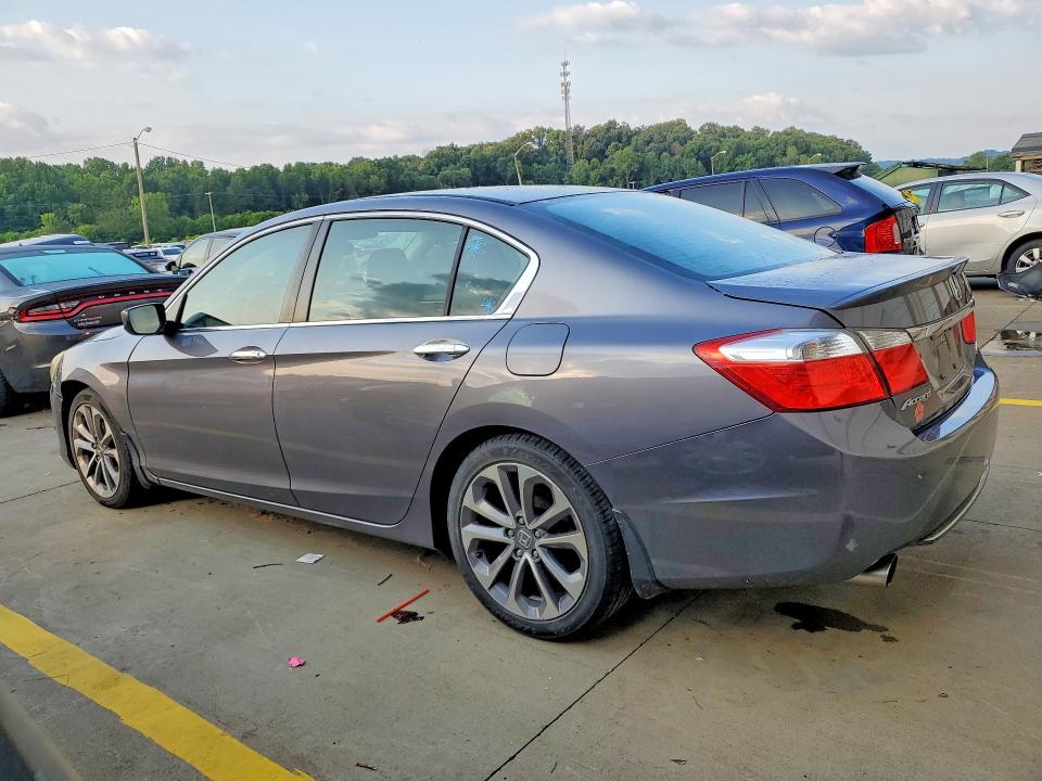 2014 Honda Accord მანქანა იყიდება აუქციონზე, vin: 1HGCR2F56EA165815, აუქციონის ნომერი: 61675246