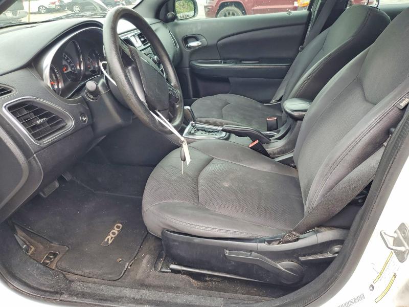 2013 Chrysler 200 მანქანა იყიდება აუქციონზე, vin: 1C3CCBAB1DN762122, აუქციონის ნომერი: 61928606