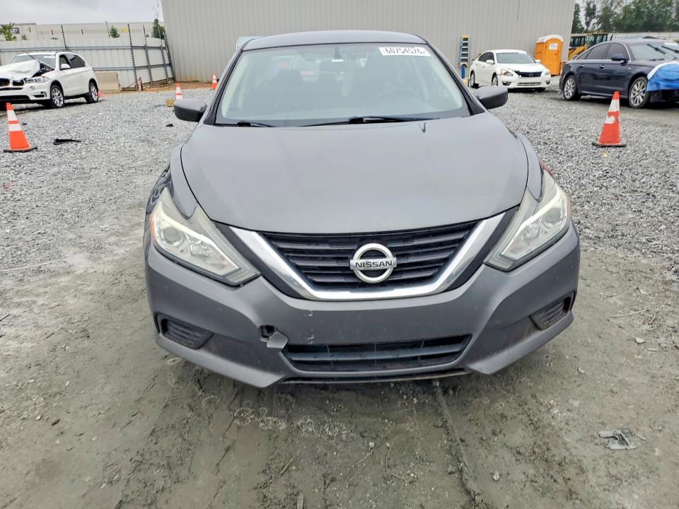 Продажа на аукционе авто 2018 Nissan Altima, vin: 1N4AL3AP5JC128216, номер лота: 60754576