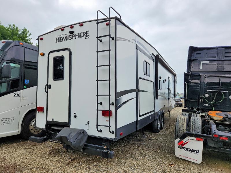 59863346 :رقم المزاد ، 4X4FSBM28JV005036 vin ، 2018 Forest River Sier Recreational Vehicle (rv) مزاد بيع