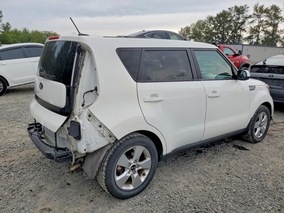 Продаж на аукціоні авто 2018 Kia Soul, vin: KNDJN2A27J7569955, номер лоту: 60789516
