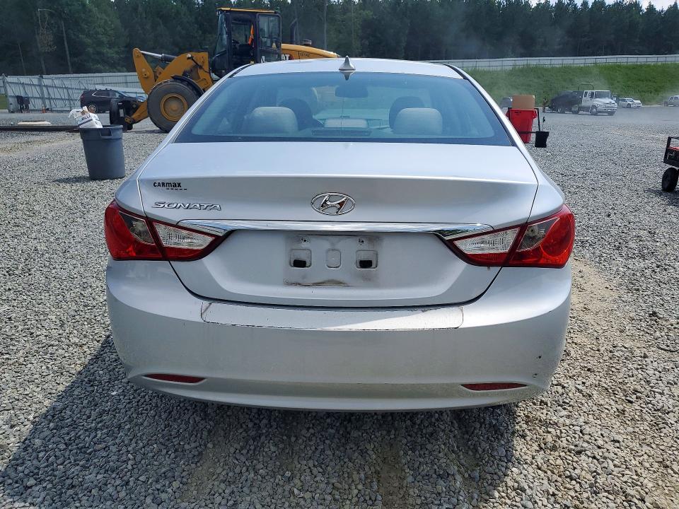60623136 :رقم المزاد ، 5NPEB4AC7DH598774 vin ، 2013 Hyundai Sonata مزاد بيع