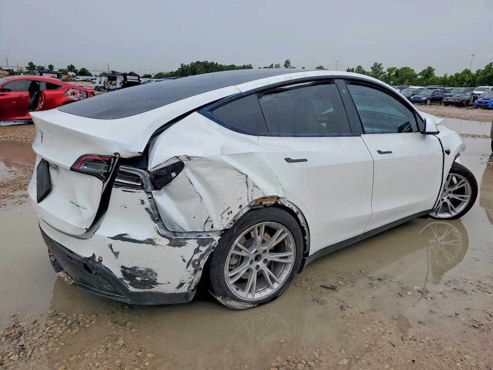 2022 Tesla Model Y მანქანა იყიდება აუქციონზე, vin: 7SAYGDEE5NF394035, აუქციონის ნომერი: 61082646