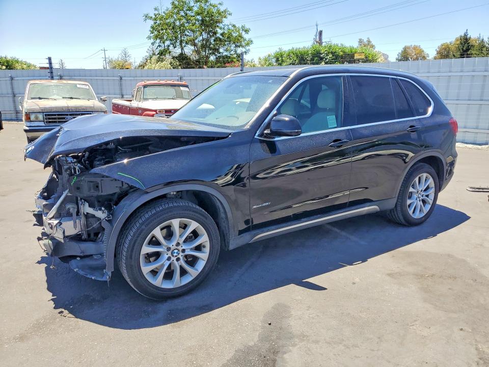 60931776 :رقم المزاد ، 5UXKR0C55JL071165 vin ، 2018 Bmw X5 مزاد بيع