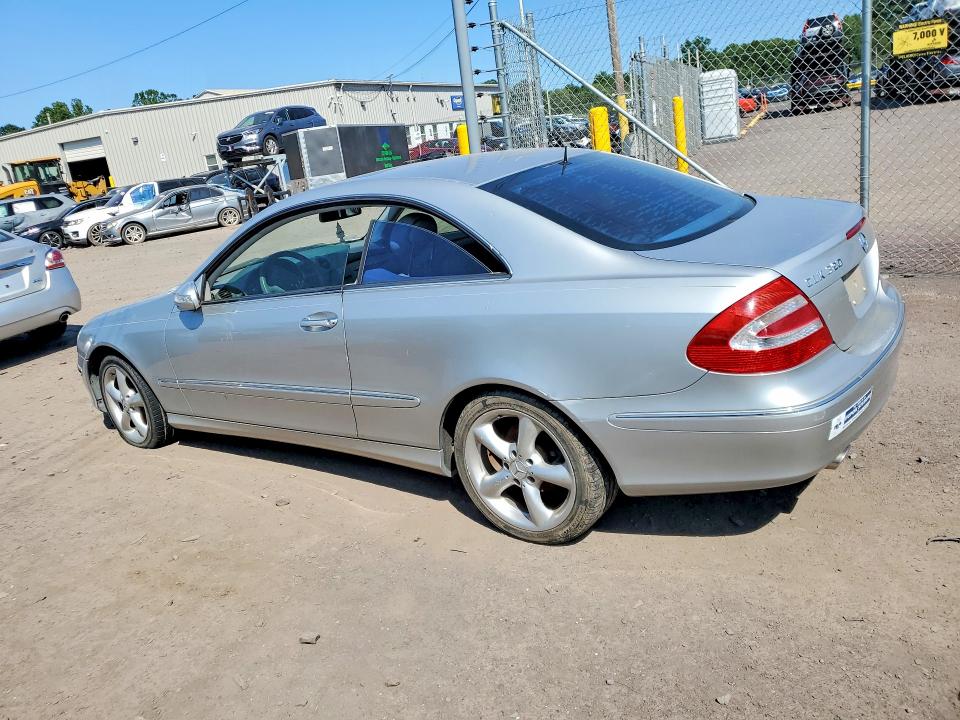 61785906 :رقم المزاد ، WDBTJ65J24F083768 vin ، 2004 Mercedes-benz Clk مزاد بيع