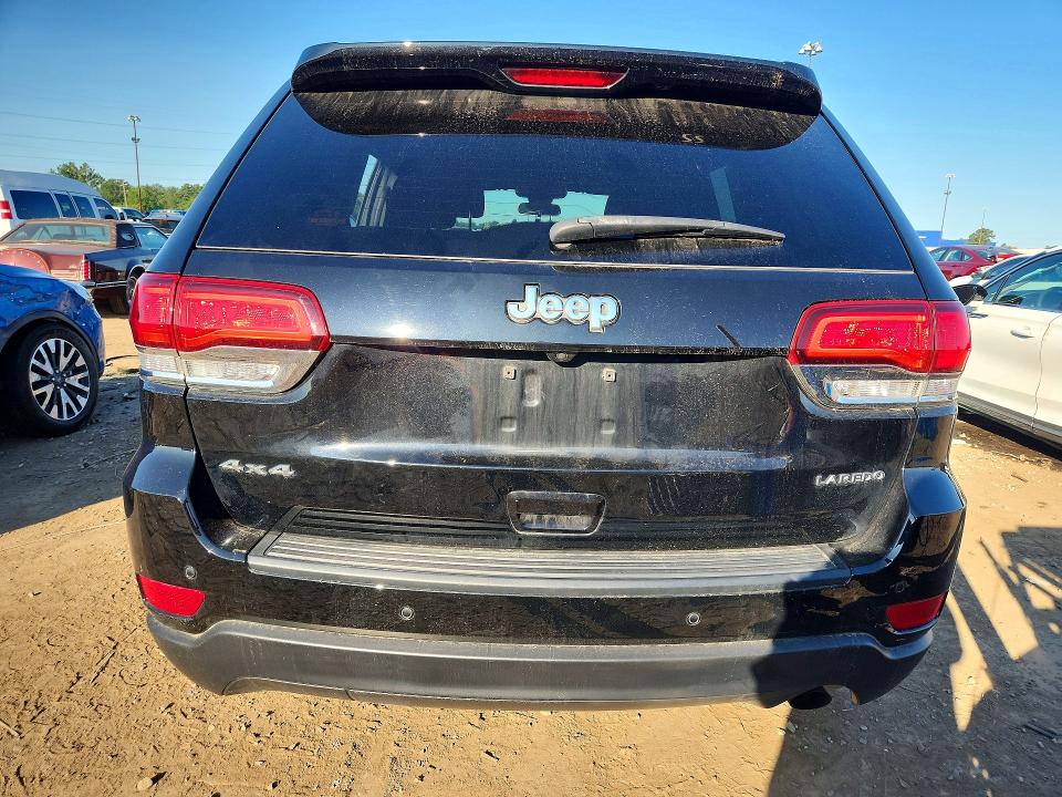 61926016 :رقم المزاد ، 1C4RJFAG5MC828357 vin ، 2021 Jeep Grand Cherokee مزاد بيع