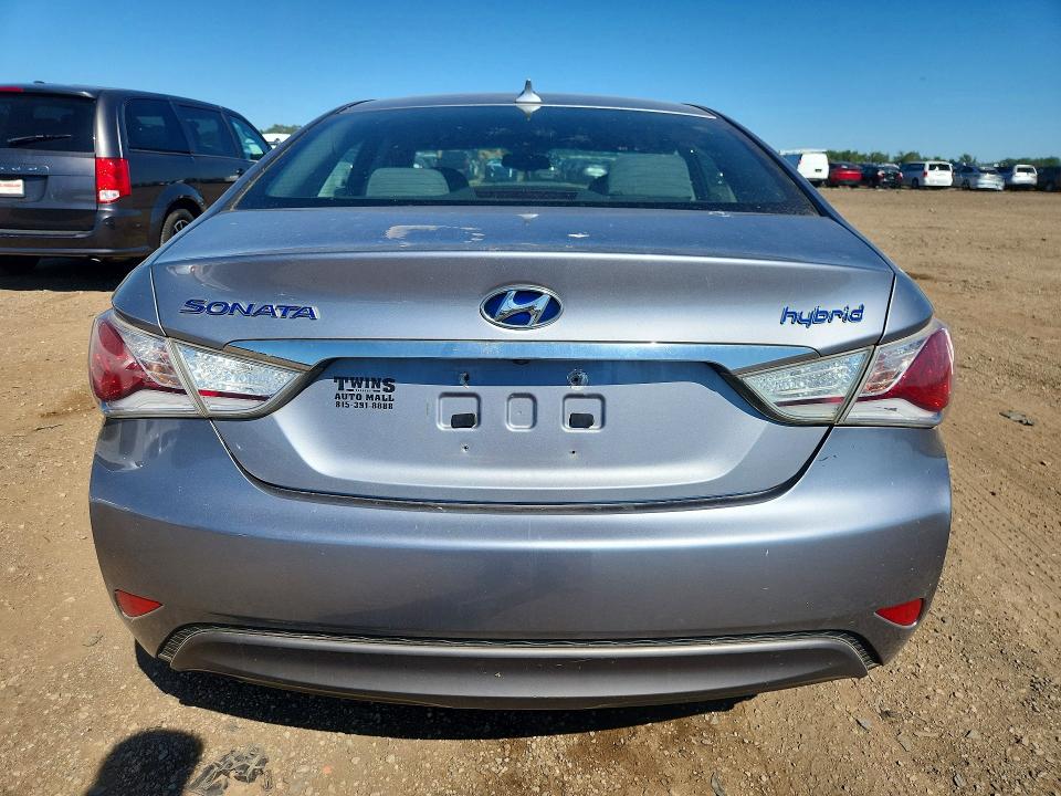 2015 Hyundai Sonata Hybrid მანქანა იყიდება აუქციონზე, vin: KMHEC4A48FA137305, აუქციონის ნომერი: 62884136