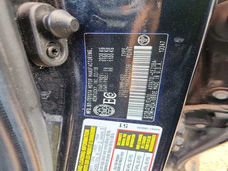 60155876 :رقم المزاد ، 4T1B11HK6KU227556 vin ، 2019 Toyota Camry مزاد بيع