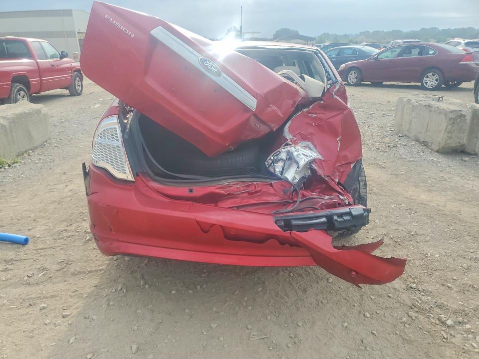 63136316 :رقم المزاد ، 3FAHP0JAXCR289713 vin ، 2012 Ford Fusion مزاد بيع