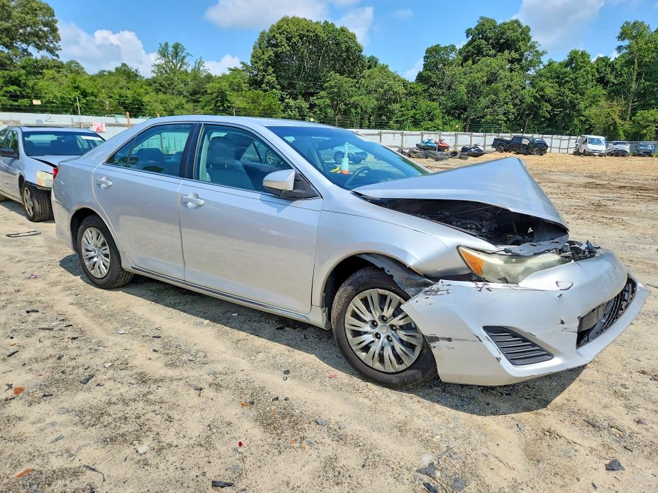 Продажа на аукционе авто 2014 Toyota Camry, vin: 4T1BF1FK3EU431367, номер лота: 62613256