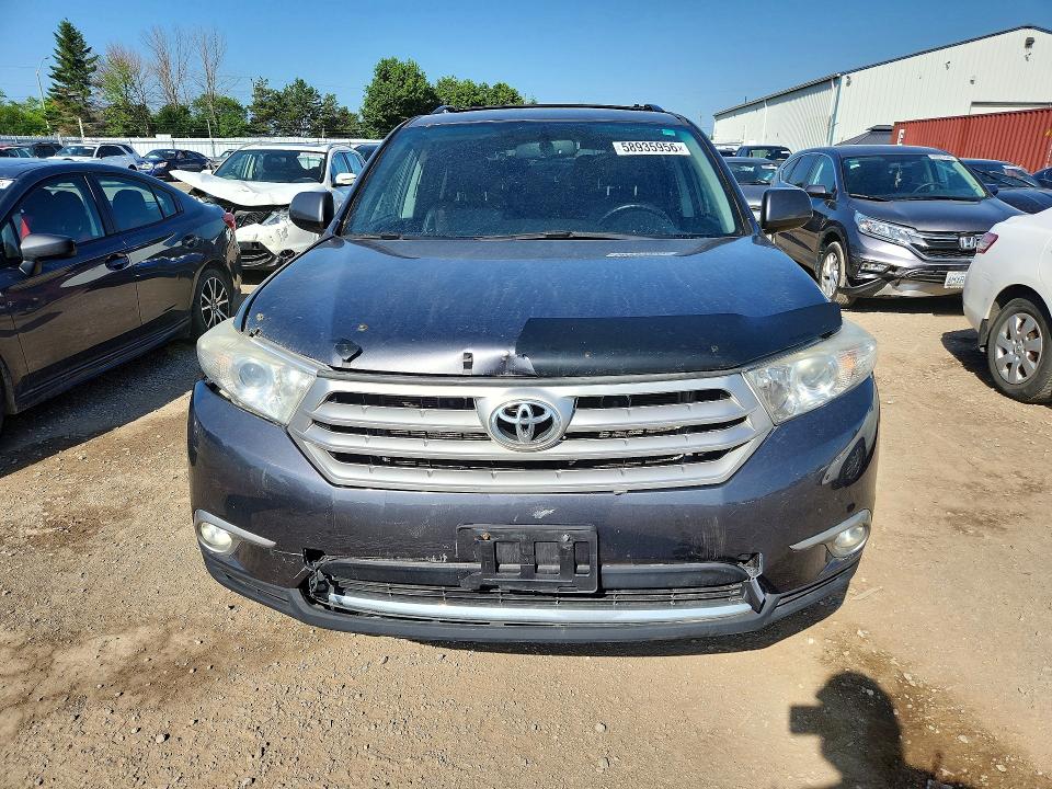 Продажа на аукционе авто 2013 Toyota Highlander, vin: 5TDBK3EHXDS240050, номер лота: 58935956